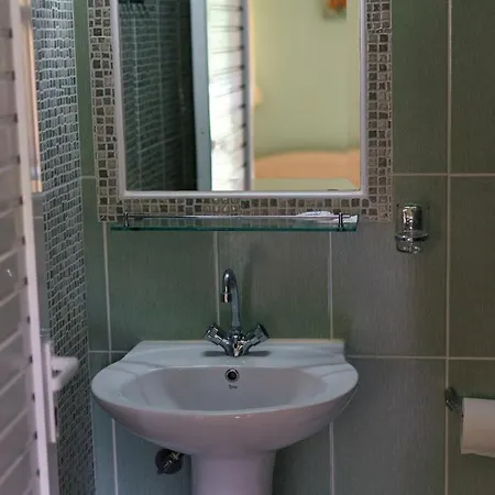 Paralía Skotínis Achilleas Apartments מראה חיצוני תמונה