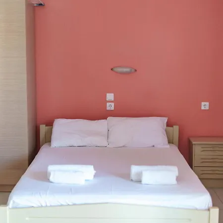 Paralía Skotínis Achilleas Apartments מראה חיצוני תמונה